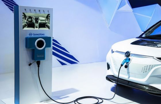Electric Vehicle Charging System Test For Measurement Of Creepage Distances And Clearances